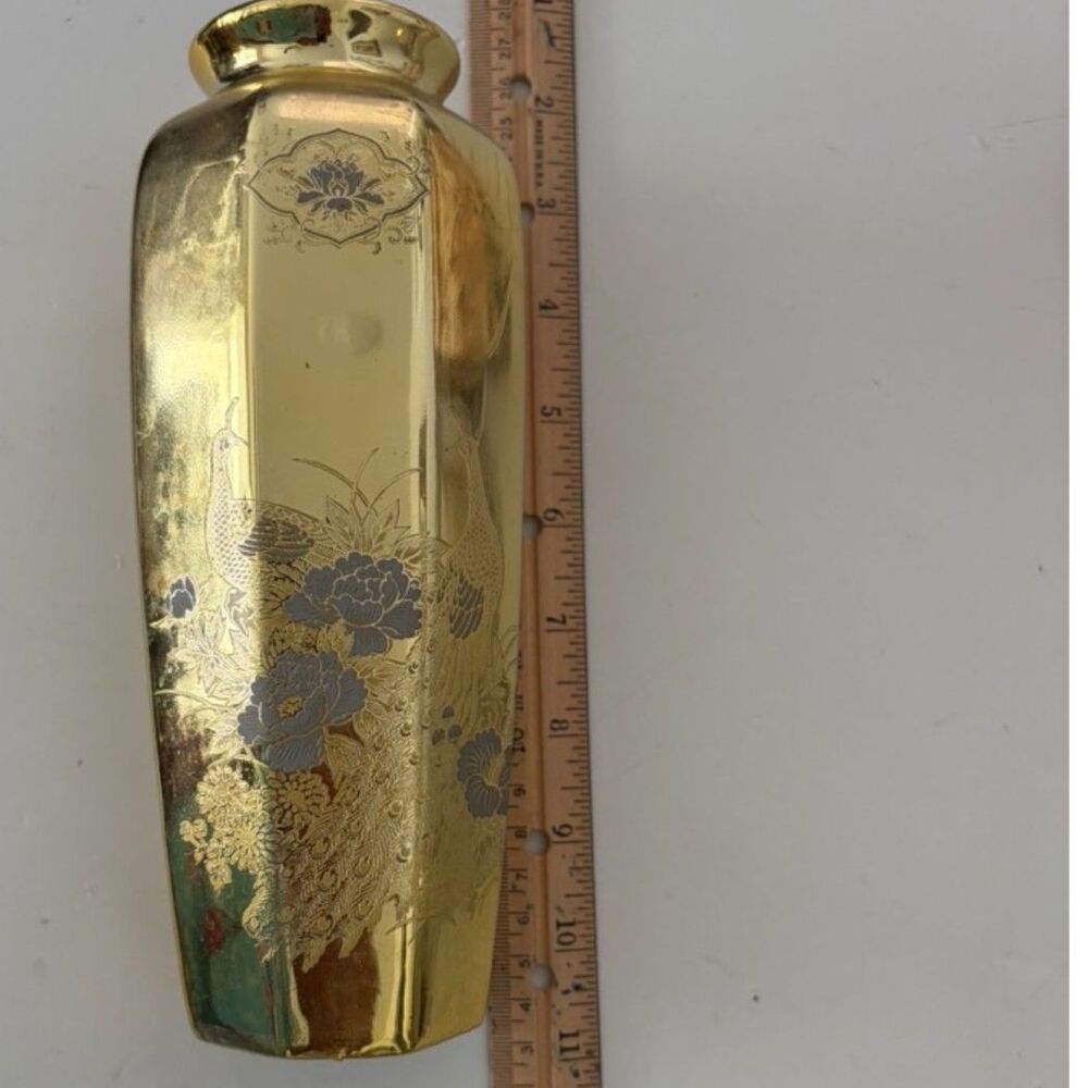 vtg Japanese Octagonal gold porcelain vase with peacock motif